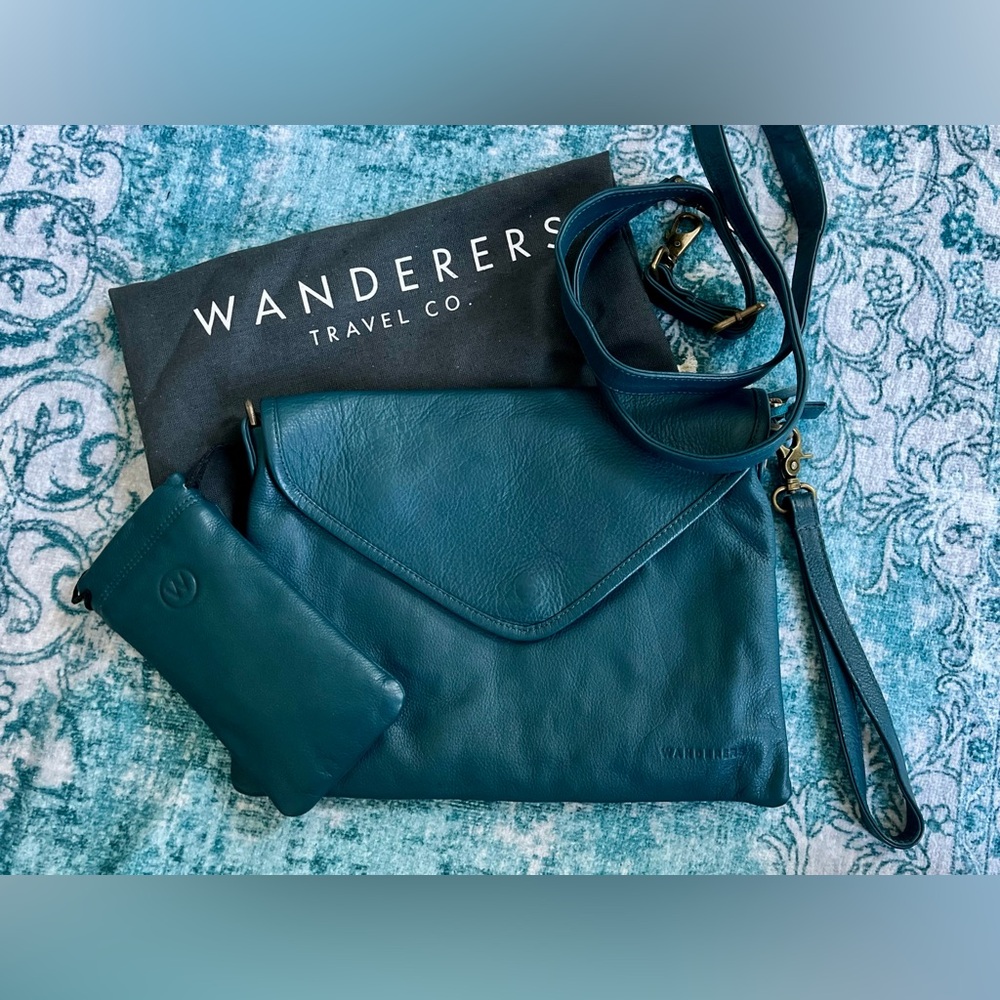 Wanderers Travel Company Marseille Crossbody Clutch